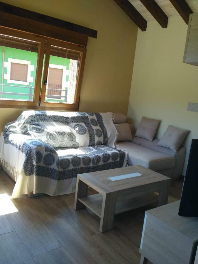 Mieses Apartamentos Camino Santo Toribio מראה חיצוני תמונה