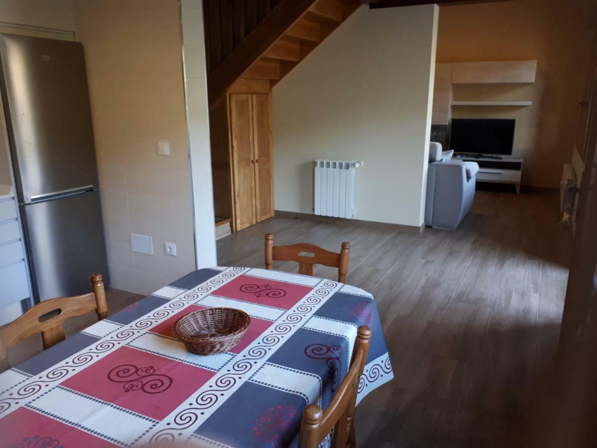 Mieses Apartamentos Camino Santo Toribio מראה חיצוני תמונה